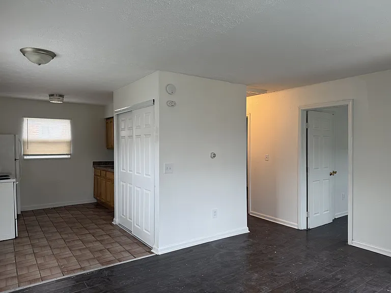 125 Kelly Ave #3 — Photo 11