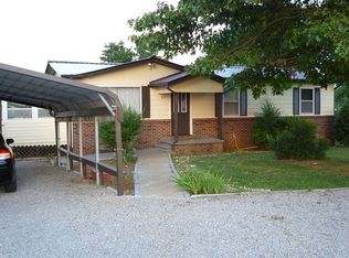 927 Green Rd, Madisonville, TN 37354