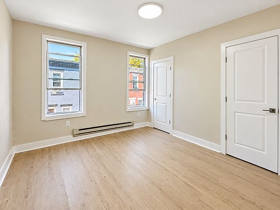 2nd image of 2537 N Jessup St #2
