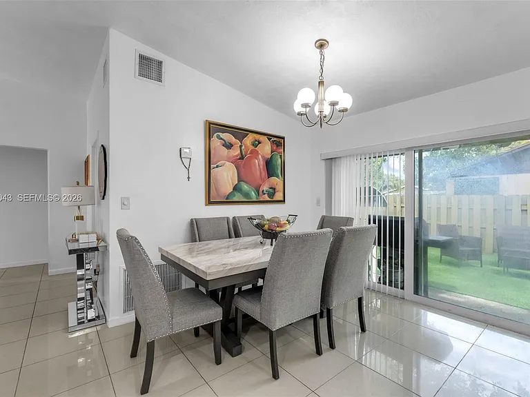 11506 SW 124th Pl — Photo 8