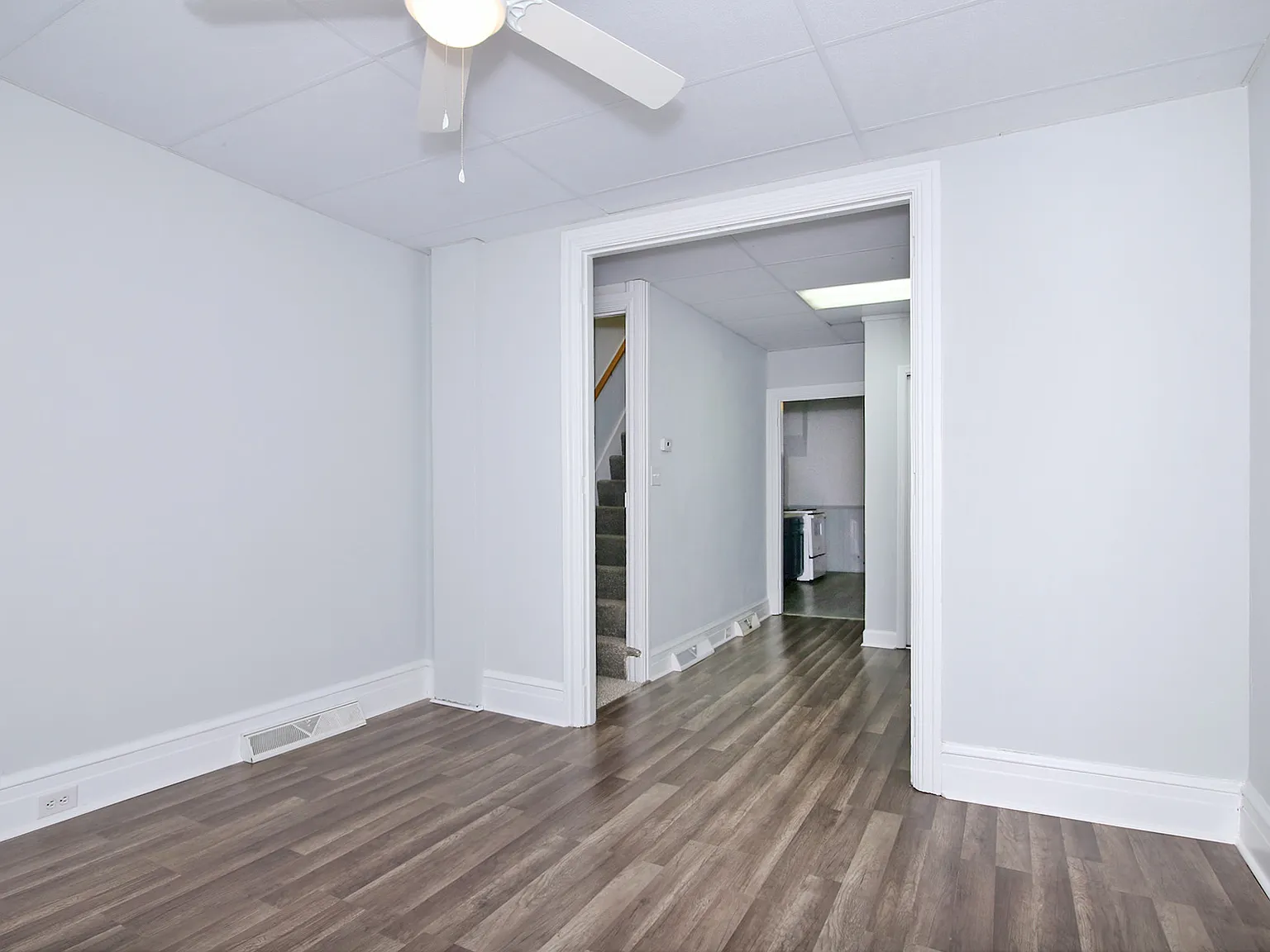 2 bed, 988 sqft, $1,250 — Photo 2