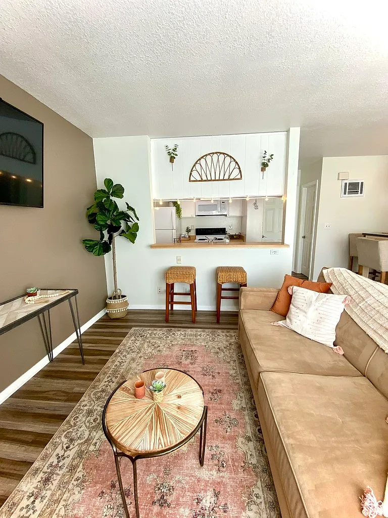 1 bed, 1.0 bath, $4,495 — Photo 1