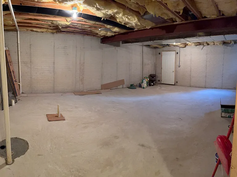 83 Galaxy Dr — Photo 5
