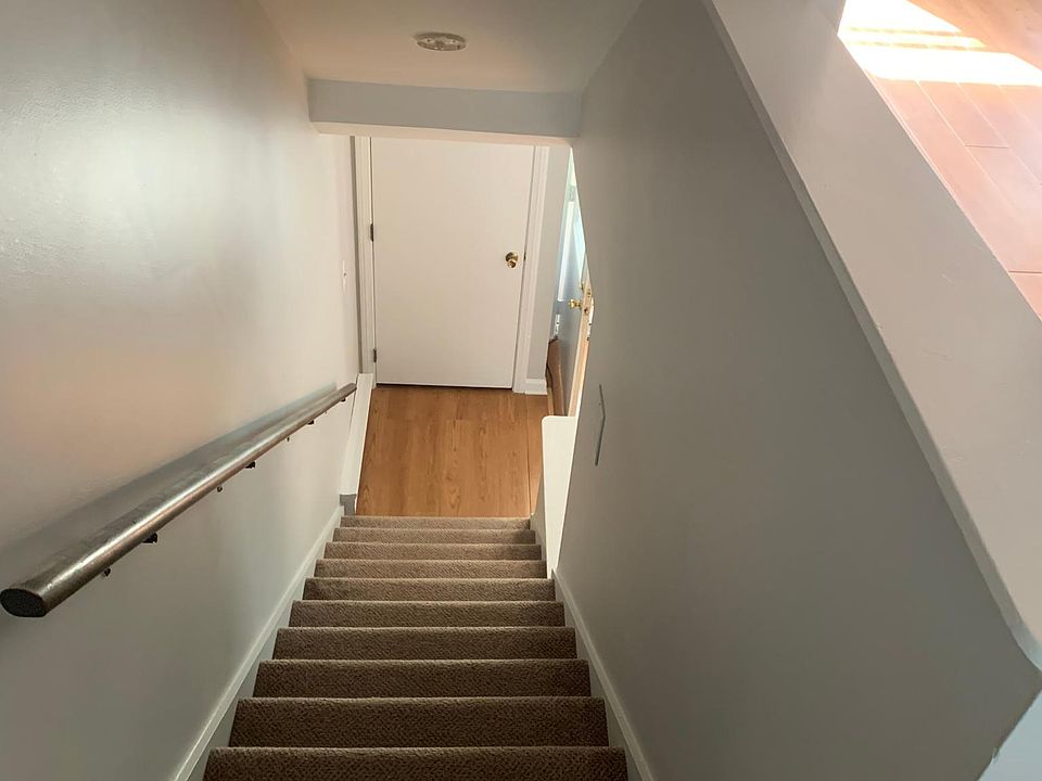 1st image of 1525 Hazelwood Ln