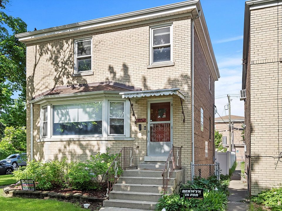 2nd image of 1852 Maple Ave