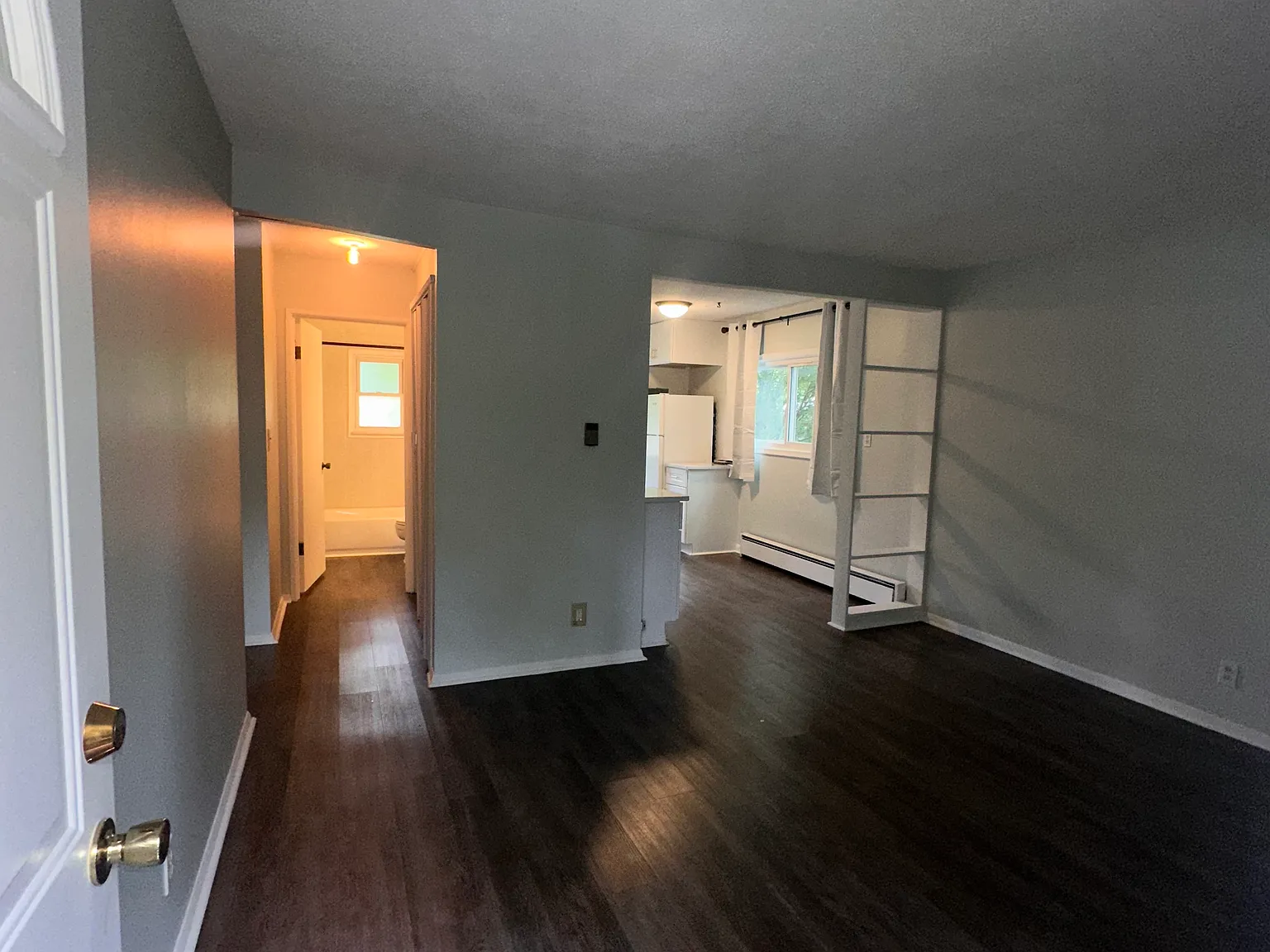 1 bed, $1,400 — Photo 4