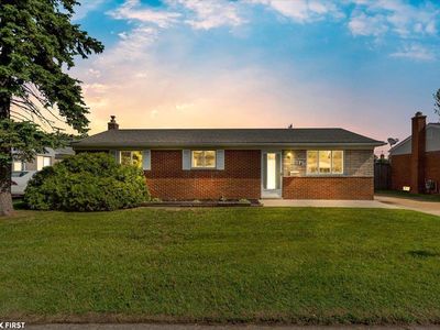 17523 Moors, Fraser, MI, 48026
