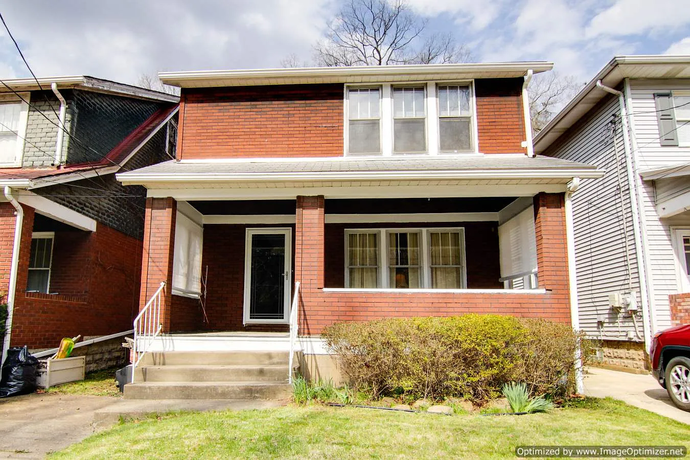 820 Wall Ave photo 1