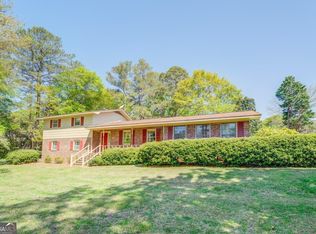 7121 Forest Dr SE, Covington, GA 30014