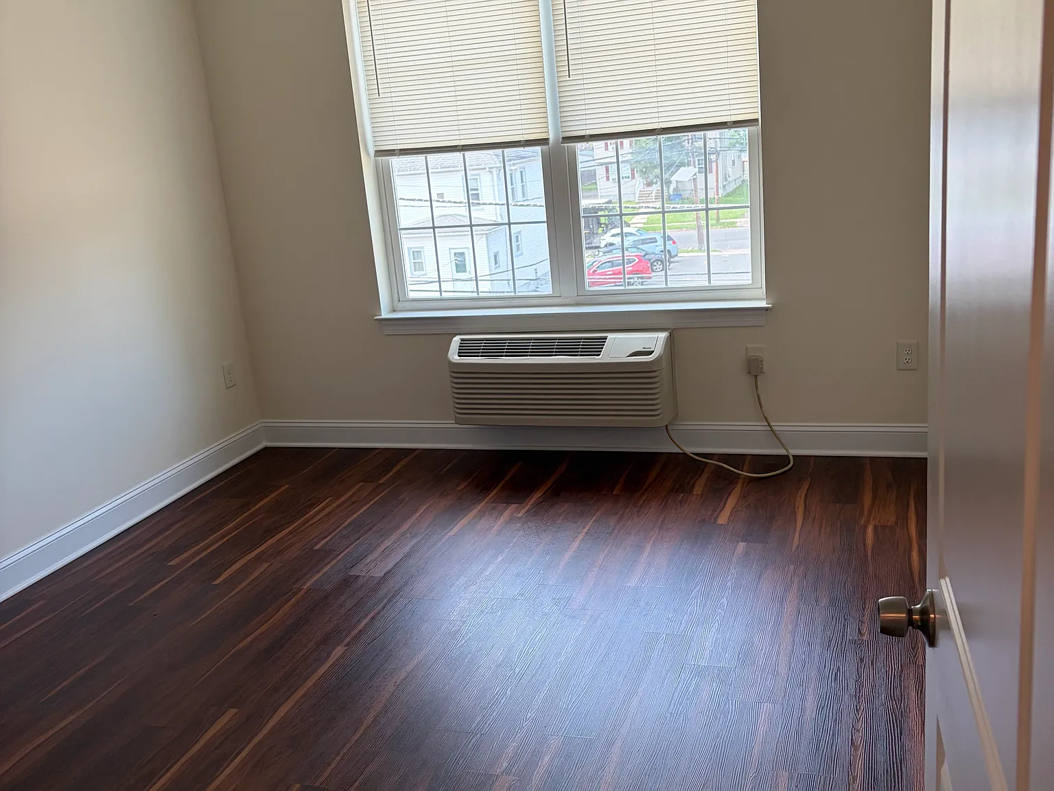 1 bed, 850 sqft, $1,850 — Photo 3