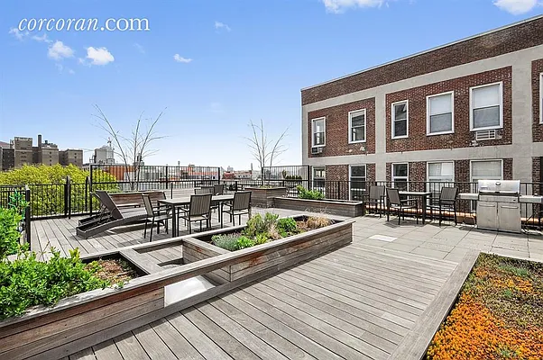 Sold by Corcoran | media 22