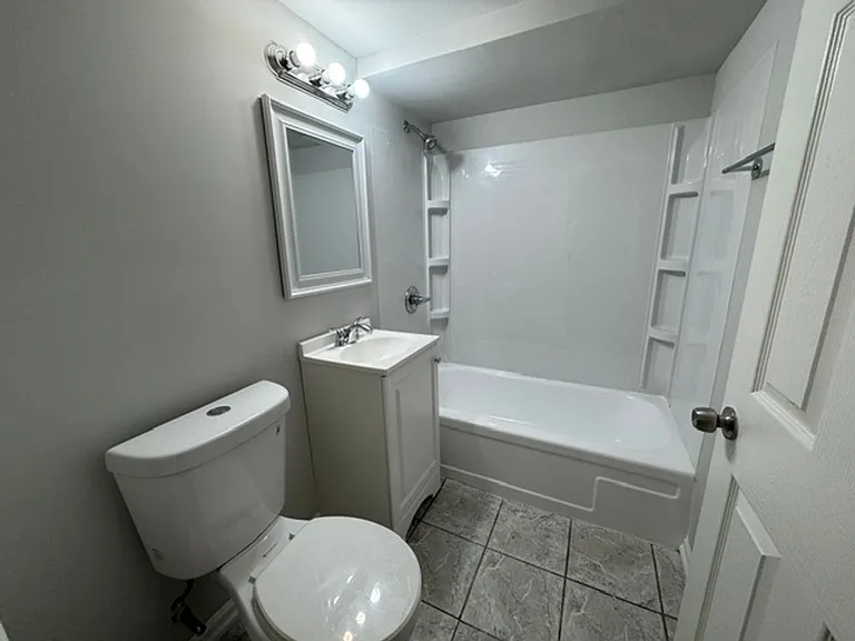 14500 Torrence Avenue — Photo 11