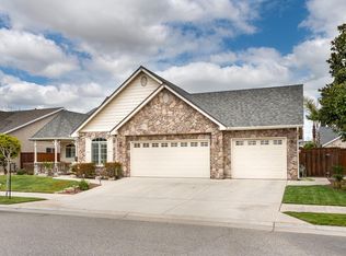 297 Everglade Ave, Clovis, CA 93619