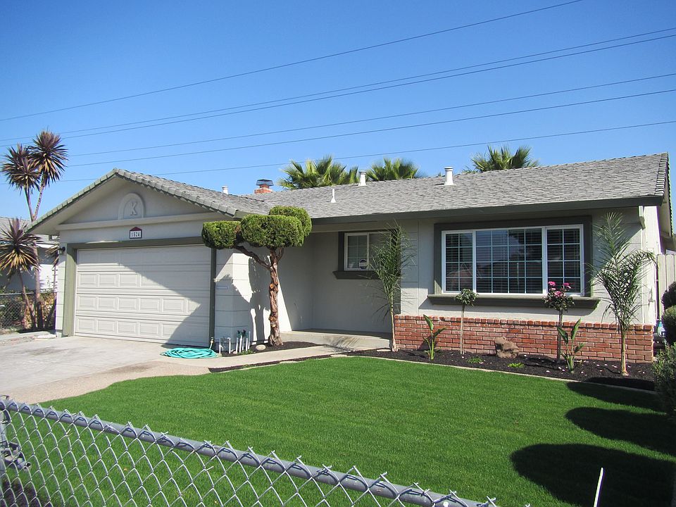 1st image of 1524 Leeward Dr
