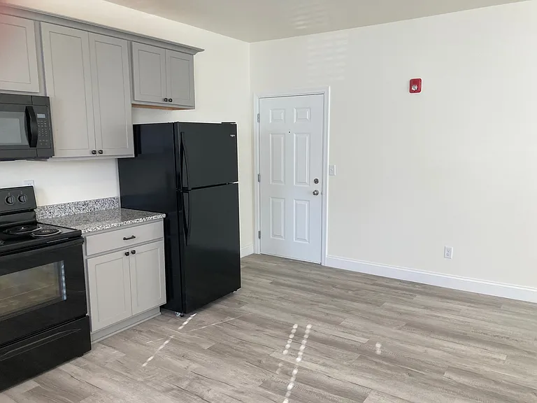 1844 Collegewood Dr #505 — Photo 2