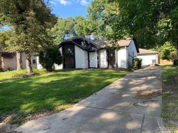 4018 Cedar Forest Dr, Humble, TX 77339
