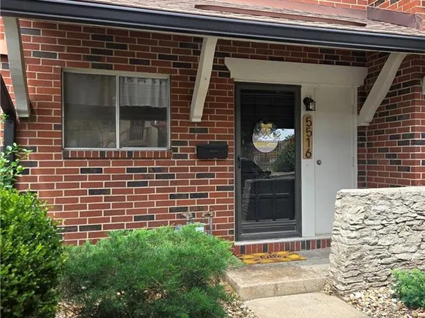 5516 W 97th St, Overland Park, KS 66207