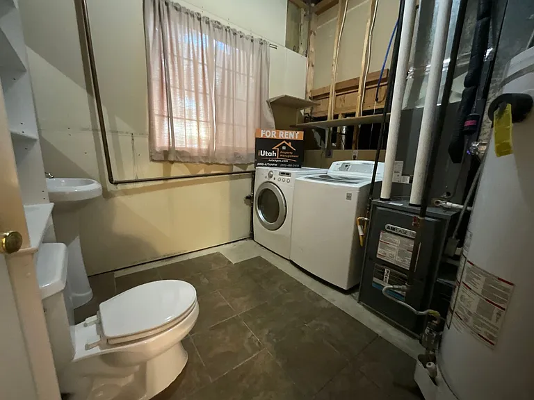 2888 N 1050 E — Photo 10
