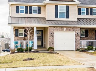 1330 New Charter Ln, O'Fallon, MO 63366