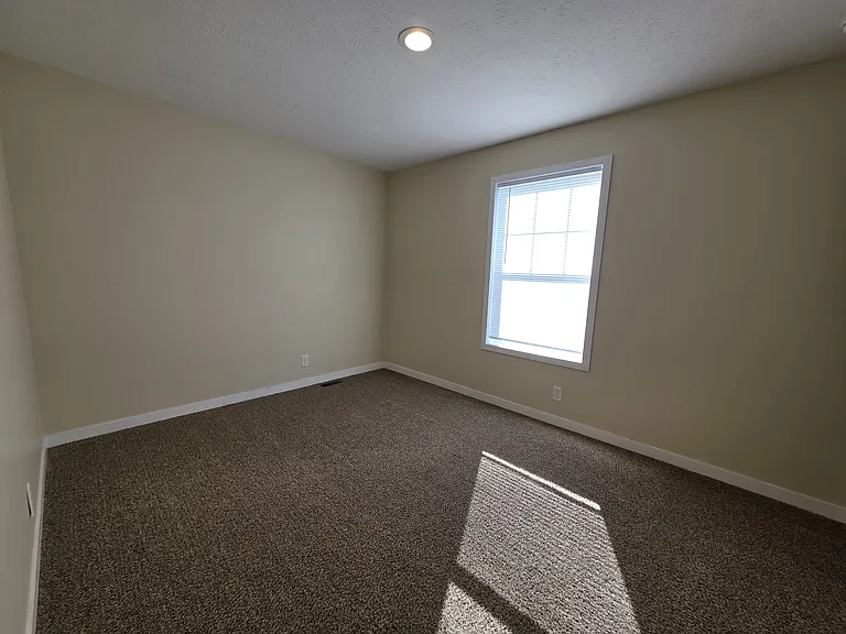 Pineview Estates — Photo 22