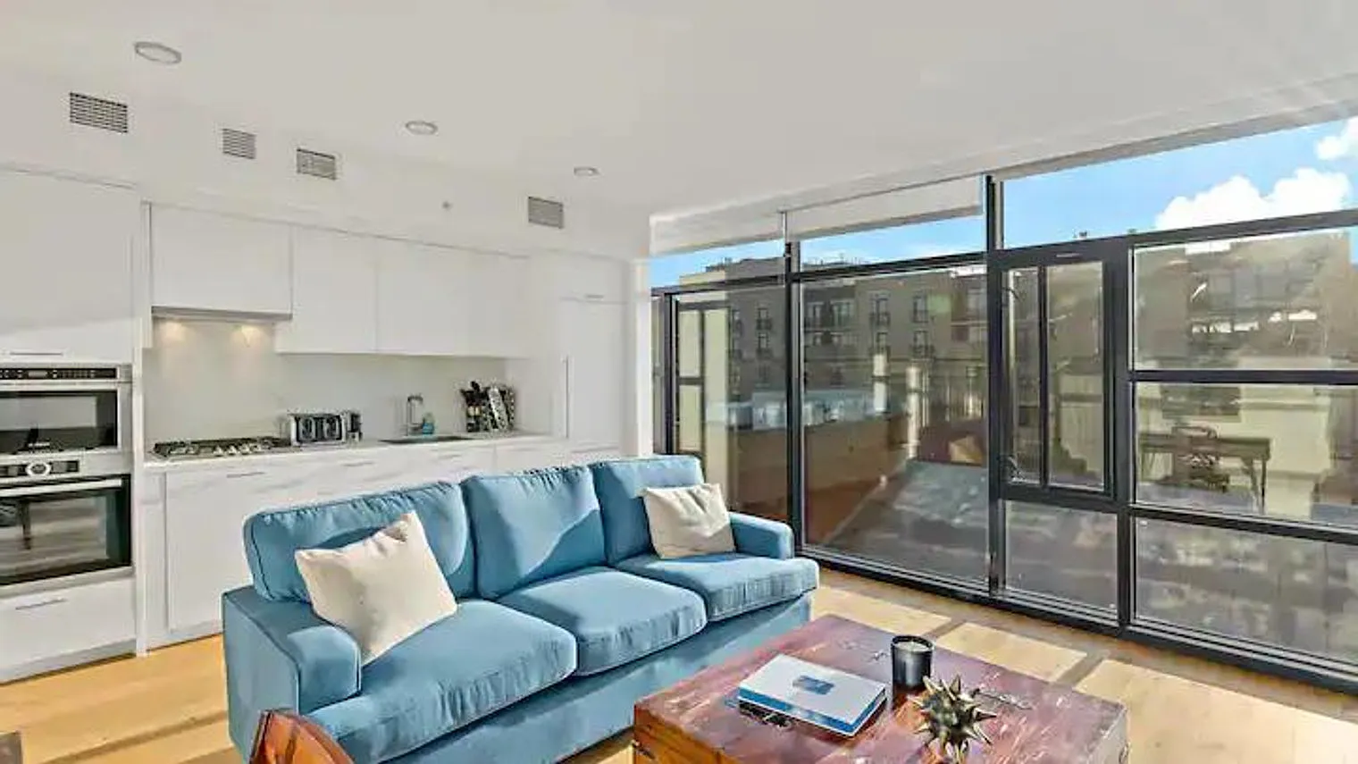 1 bed, 1.0 bath, $5,161 — Photo 1