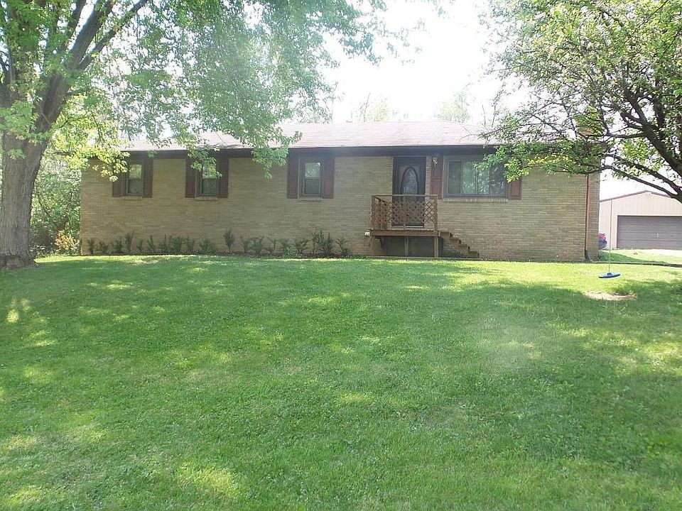 1st image of 701 Hoffman Dr