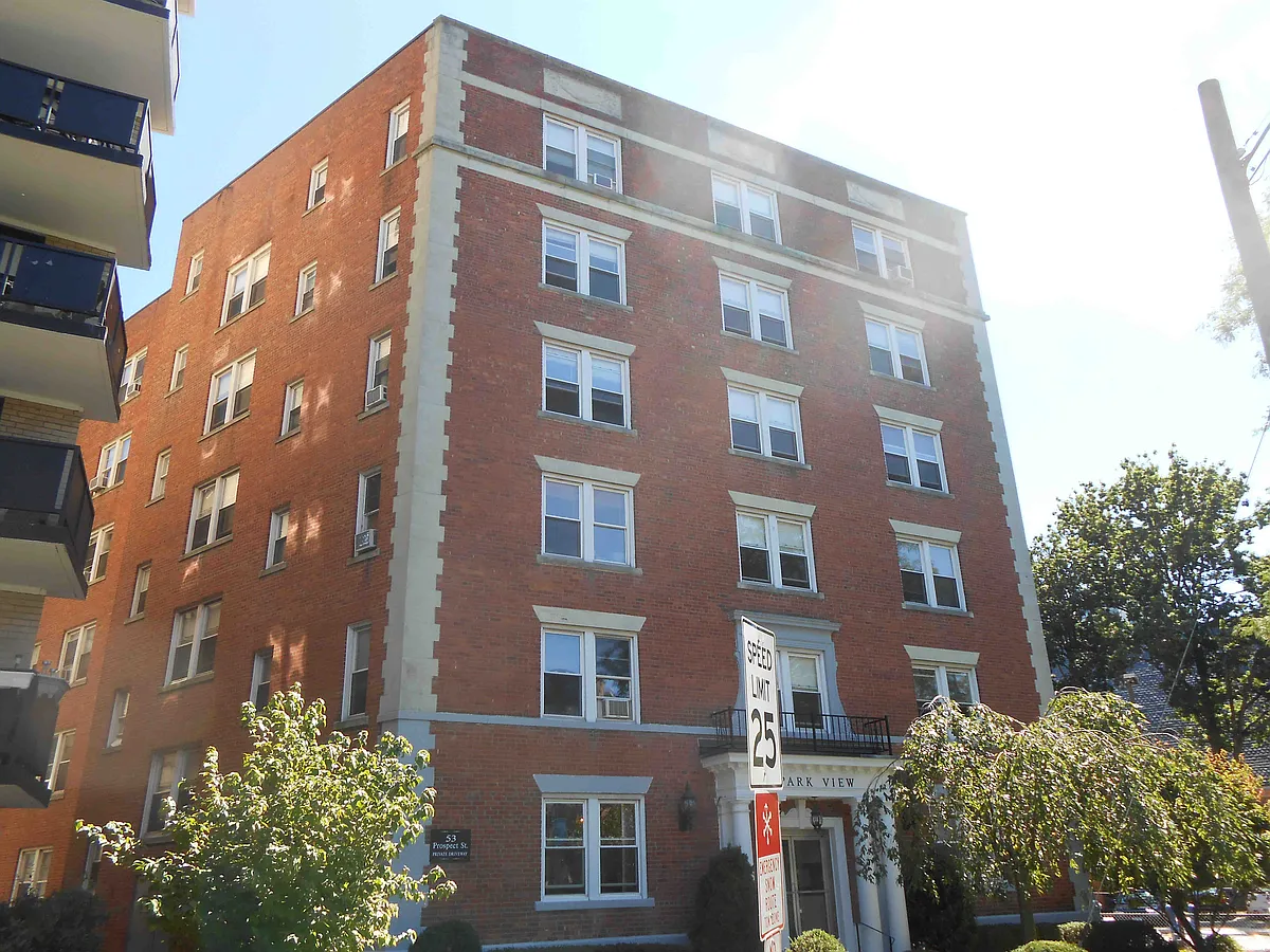 Building Photo - 53 Prospect St #611