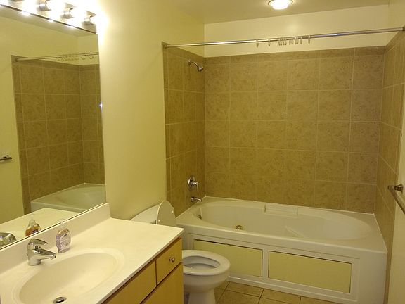 2nd image of 630 N Franklin St APT 706