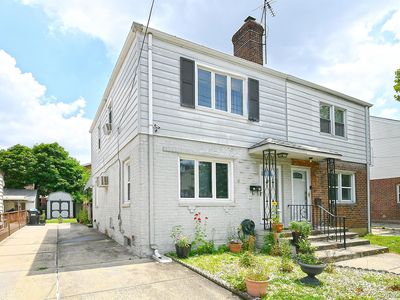 63-05 138th Street, Flushing, NY, 11367