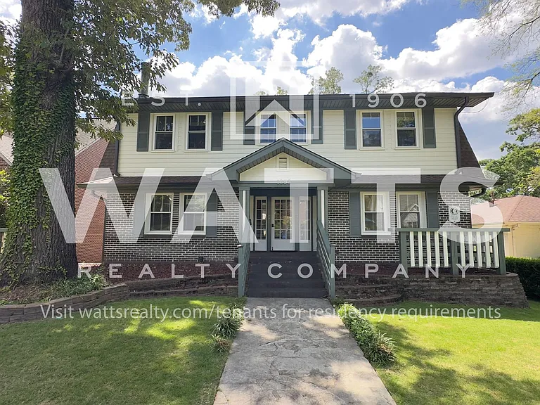 1093 Columbiana Rd — Photo 5