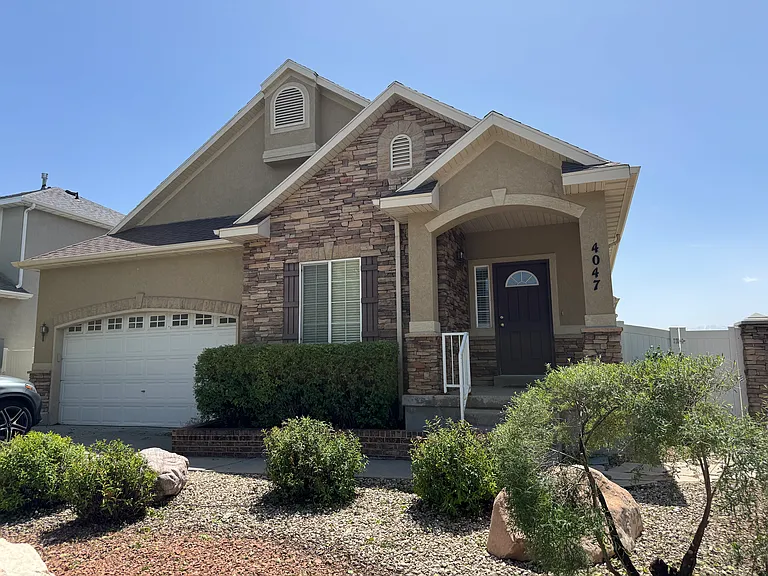 4047 W Hollandia Ln — Photo 7
