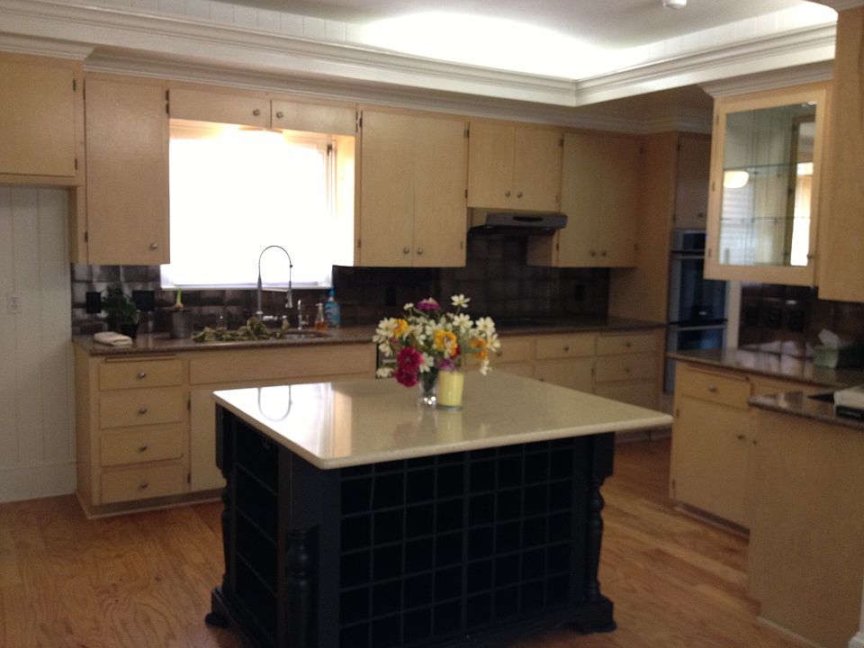 1st image of 3500 Oak Villa Dr