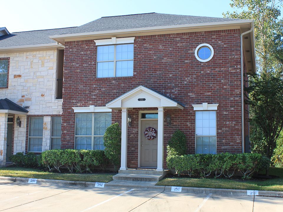 1st image of 252 Forest Dr