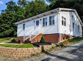 5900 Holsing St, McKeesport, PA