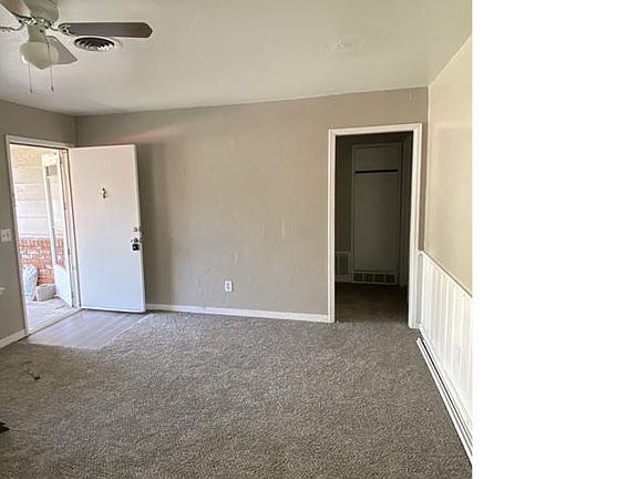4th image of 520 SW 53rd St