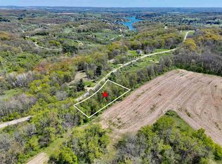 2 Dutch Hollow Rd, La Valle, WI 53941