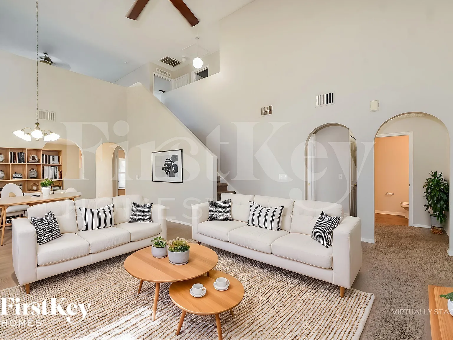 4 bed, 3.0 bath, 2576 sqft, $2,180 — Photo 4