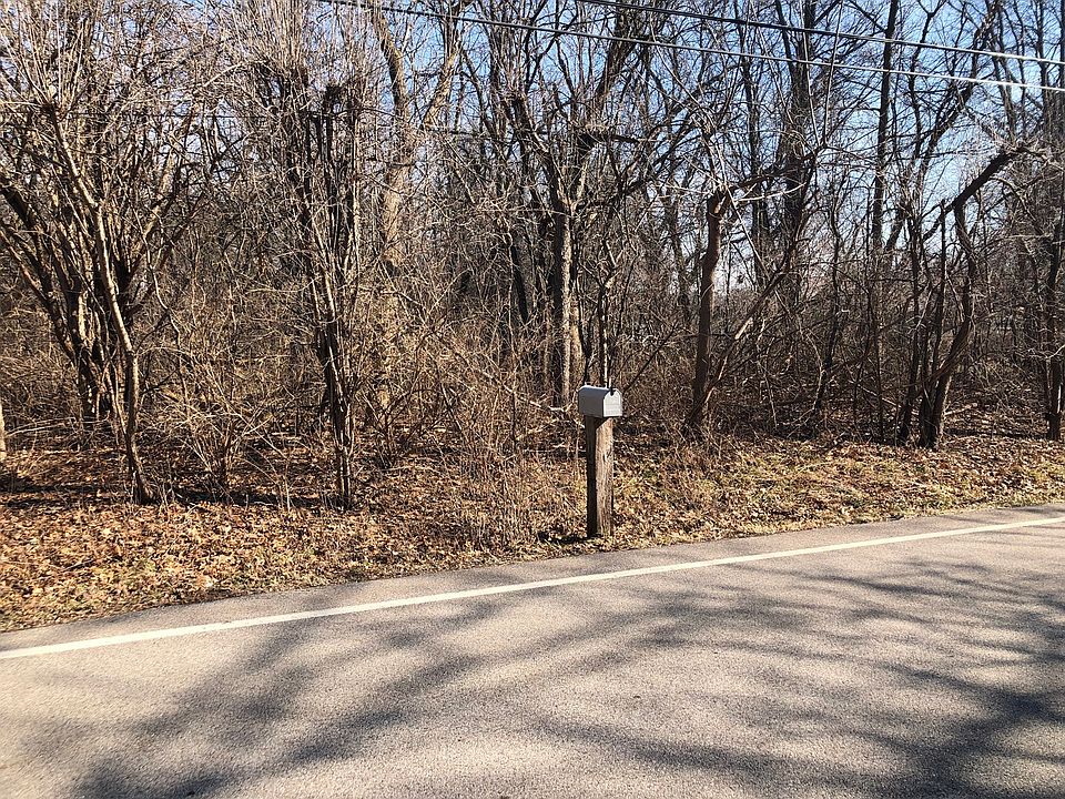 2nd image of 40271 N Mill Creek Rd