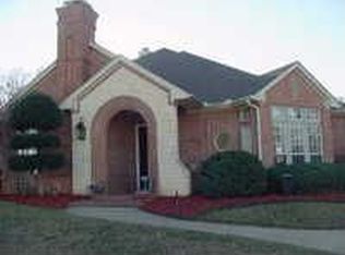 1050 Cardinal Ridge Rd, Burleson, TX 76028