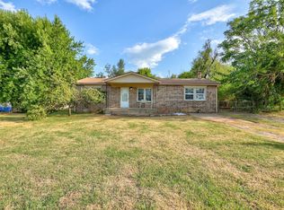 10724 Le Jean Dr, Midwest City, OK 73130