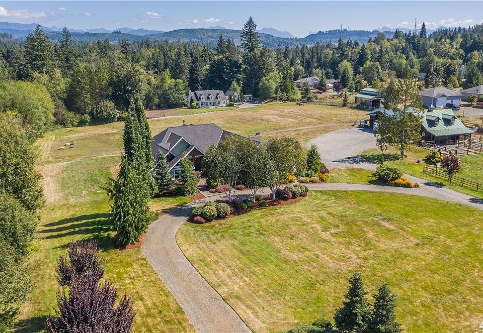 1st image of 817 169th Ave SE