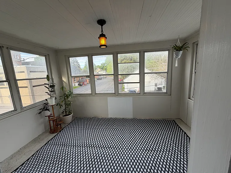 4 South St #1/2 — Photo 11