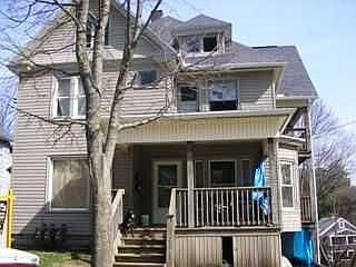 1st image of 220 McKinley Ave