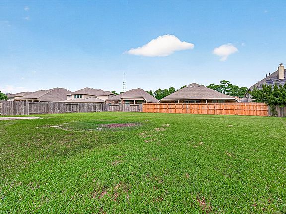2nd image of 9539 Alabaster Oaks Ln