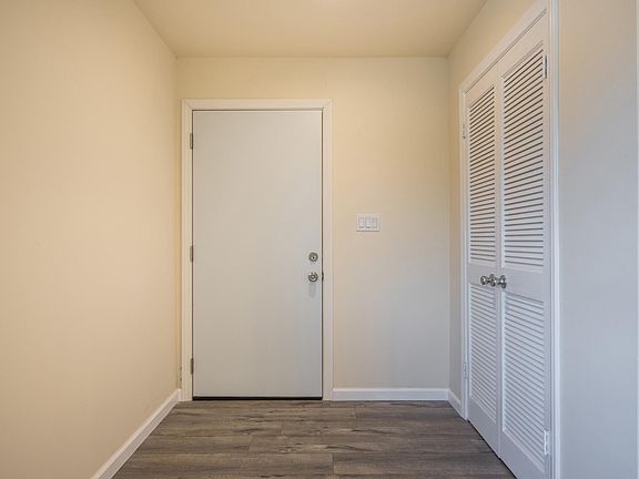 3rd image of 7100 Coldwater Canyon Ave APT 3