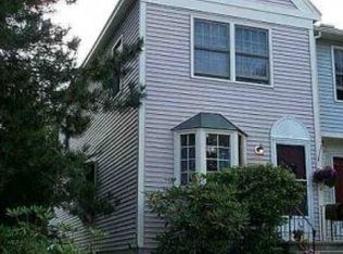 411 Fox Hollow Way, Manchester, NH 03104