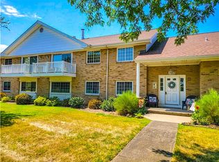 1022B Greenleaf Rd, Rochester, NY 14612