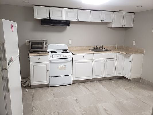3rd image of 582 Wyona St #1B