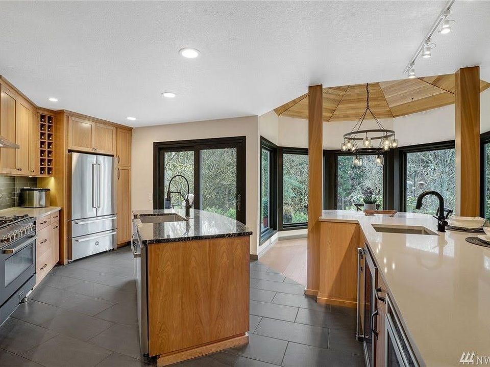 1st image of 13315 NE 115th Ct