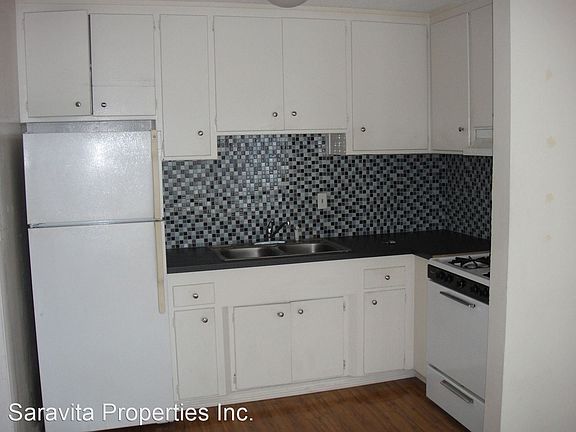 2nd image of 1221 N Genesee Ave Unit 15